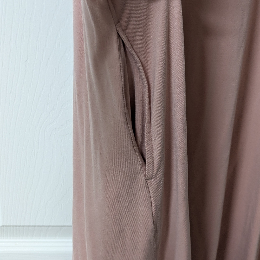 Time and Tru Soft Pink Swing Dress With Hidden Pockets - Picture 8 of 8